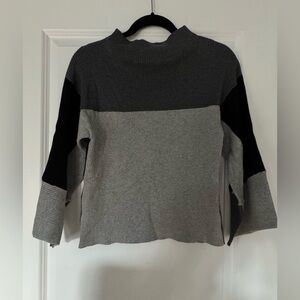 Anthropologie Gray and Black Women's Sweater